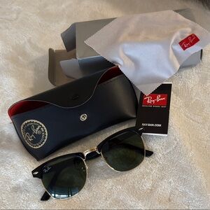 Ray-Ban Black and Gold Sunglasses Classic Style